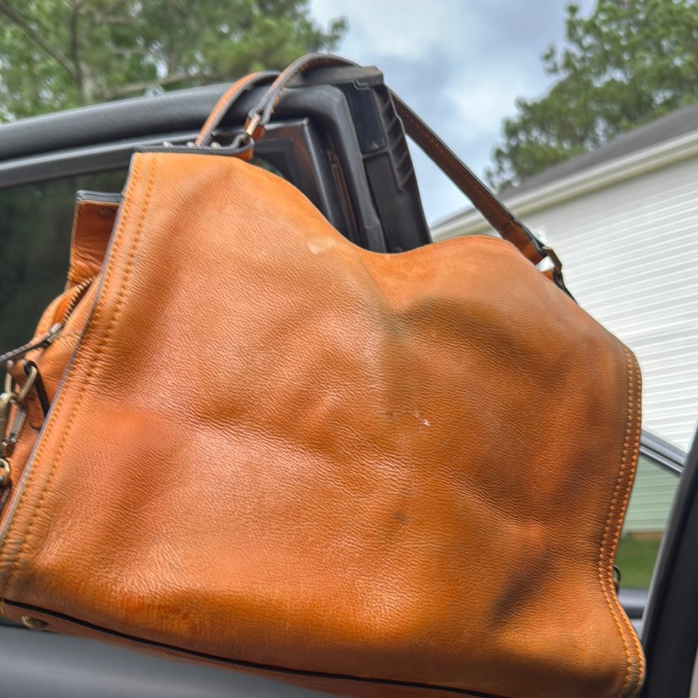 Stylish Tan Leather Handbag